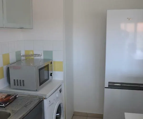 Oceanis * ביסקארוס-פלאז'